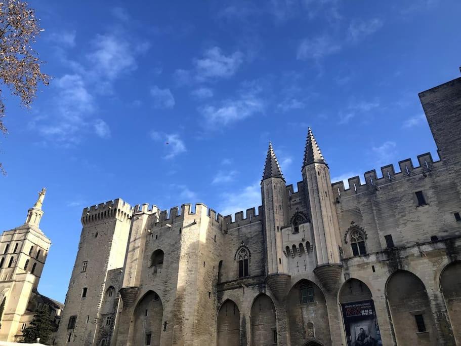 La Bulle - Parking Gratuit En Souterrain - 2 Mins Du Palais Des Papes - Clim Ac - Wifi Apartman Avignon Kültér fotó